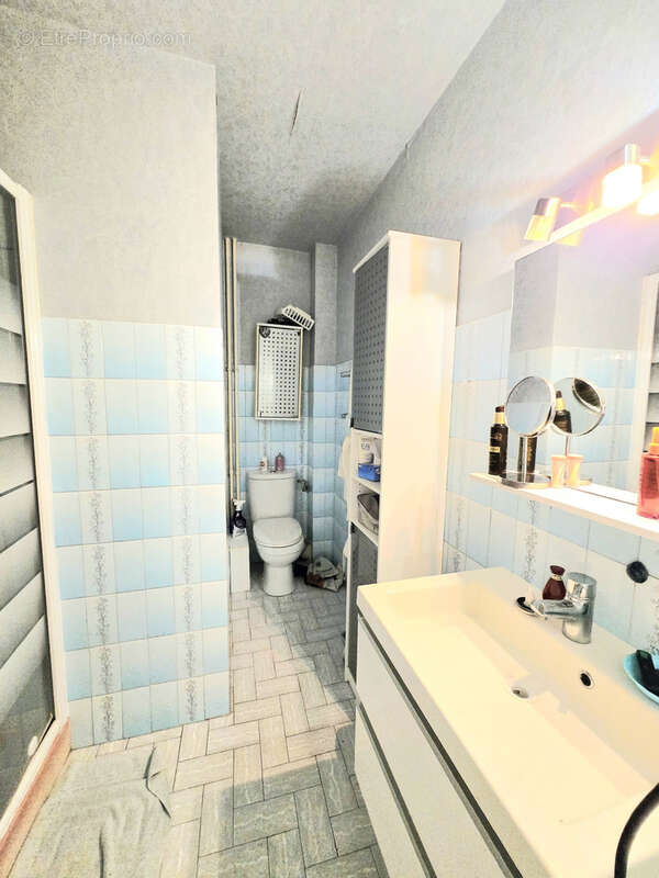 Appartement à SIX-FOURS-LES-PLAGES