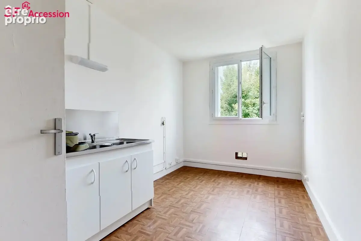 Appartement 3 pièces avec loggia, cave et parking sous sol à pontoise - photo 4