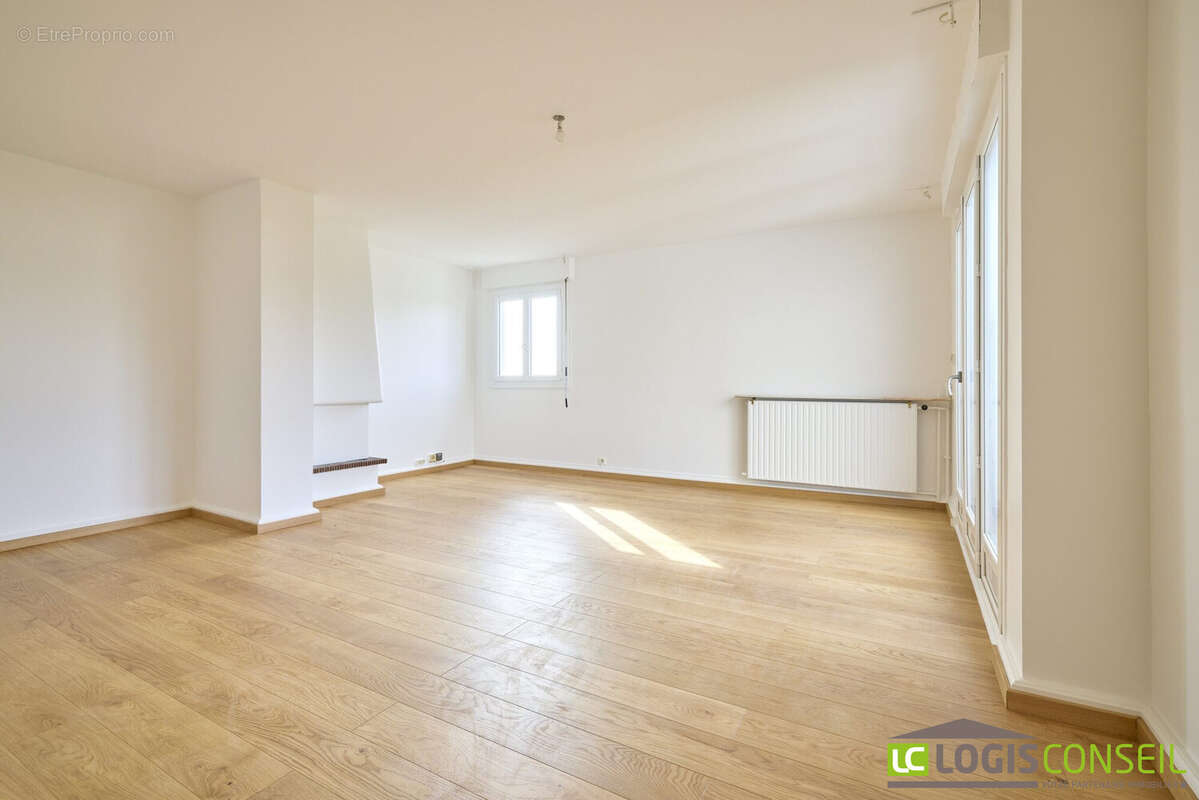 Appartement à CHATENAY-MALABRY