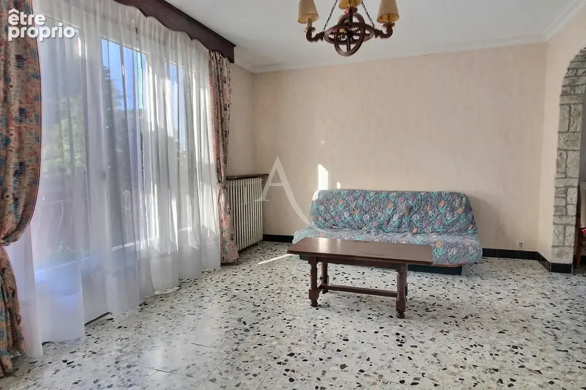 Maison familiale de 140m² dans le quartier de la marnière à Maurepas - photo 3