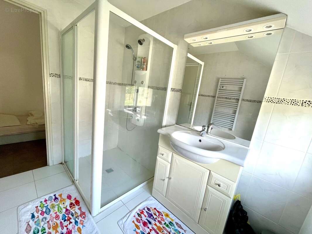 Maison à NOISY-SUR-ECOLE