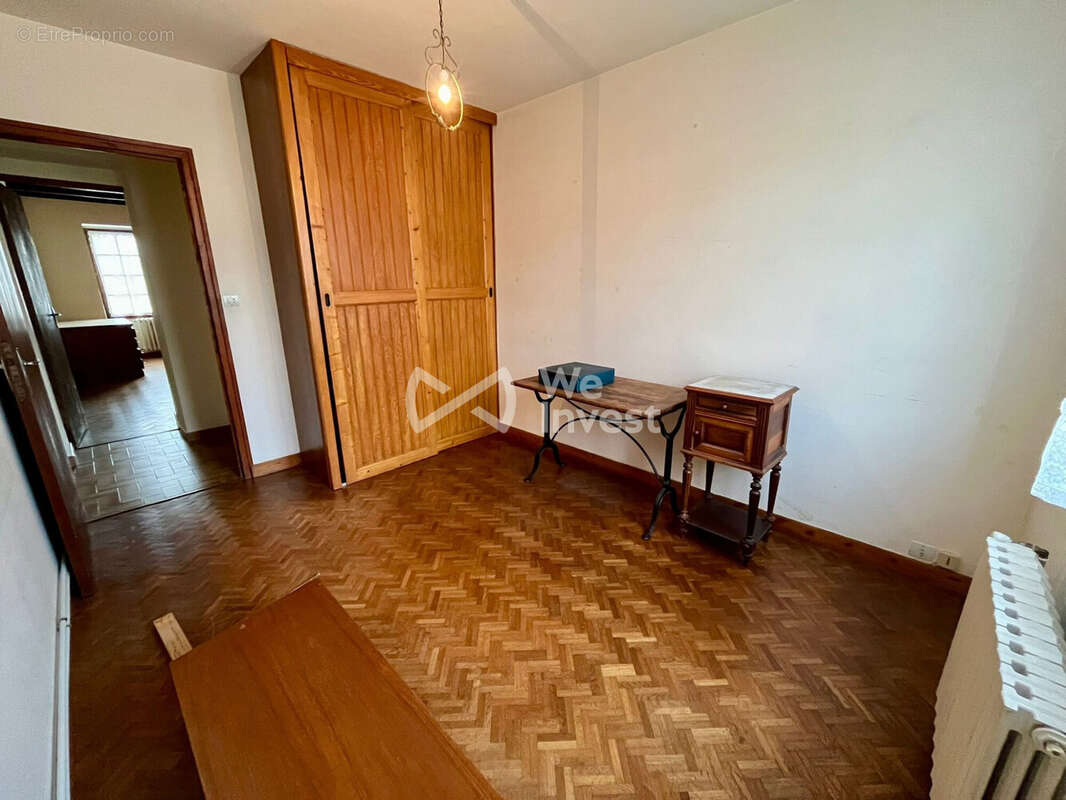 Maison à VERNOUX-EN-GATINE