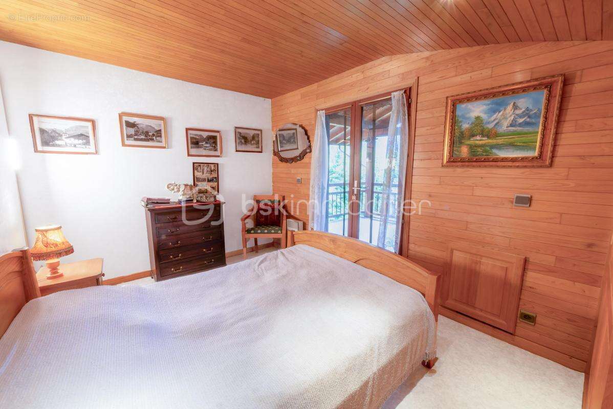 Vallée de chamonix - chalet avec jardin - 5 pièces, 4 chambres - calme, ensoleillé - vue mont-blanc - photo 11
