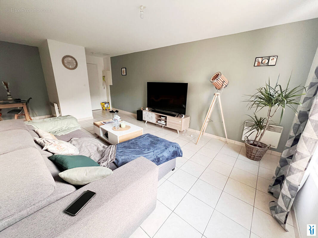 Appartement à NOTRE-DAME-DE-BONDEVILLE