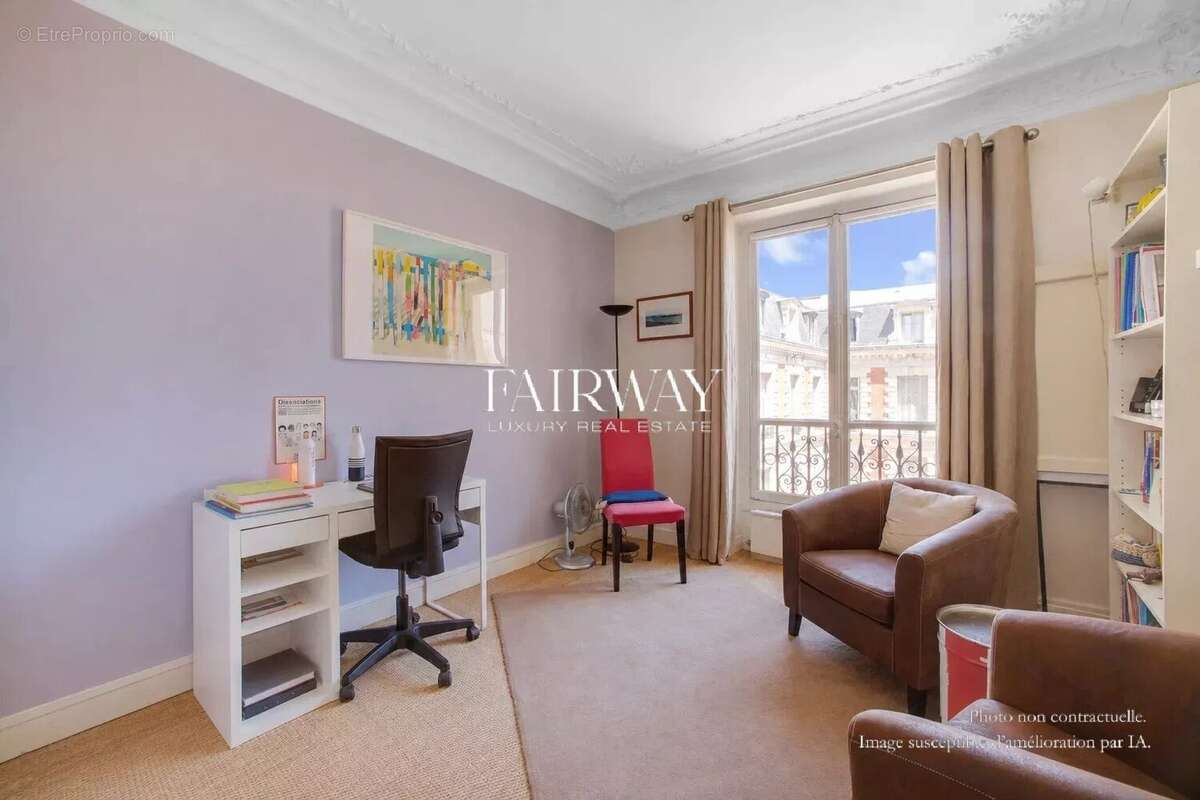 Paris - Appartement haussmannien familial 3 chambres, étage élévé - photo 9