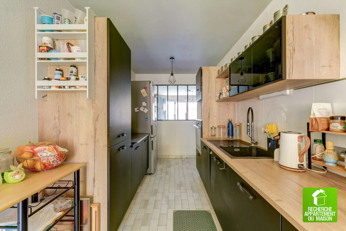 Appartement à LYON-9E