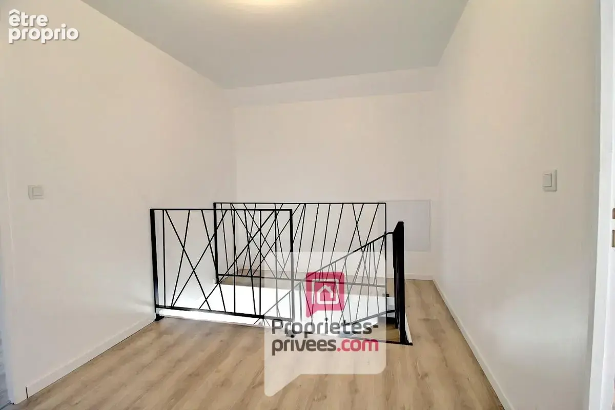 12 mn gare de montargis - a vendre maison contemporaine recente 5 pieces, 4 chambres + studio independant, terrain clos 3476 m2 - photo 9