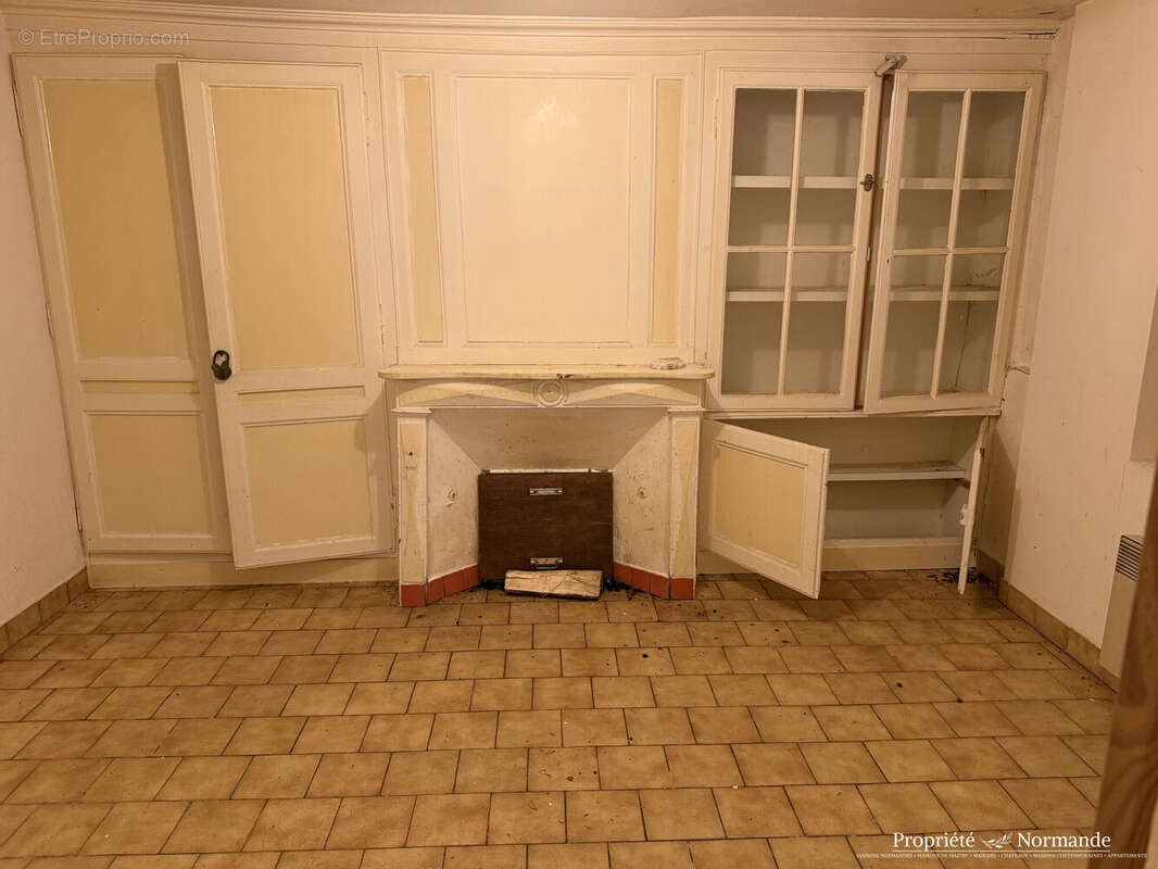 Maison à PONT-L'EVEQUE