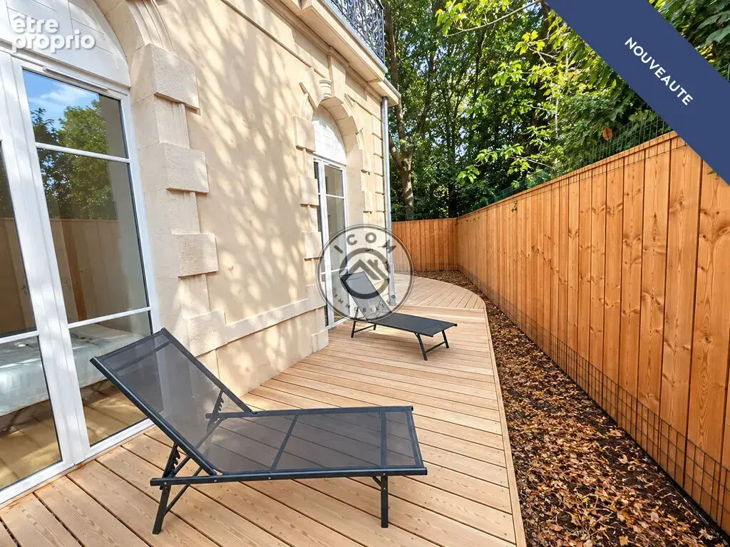 Ville d'Hiver - Appartement T3 meublé avec belle terrasse - photo 12