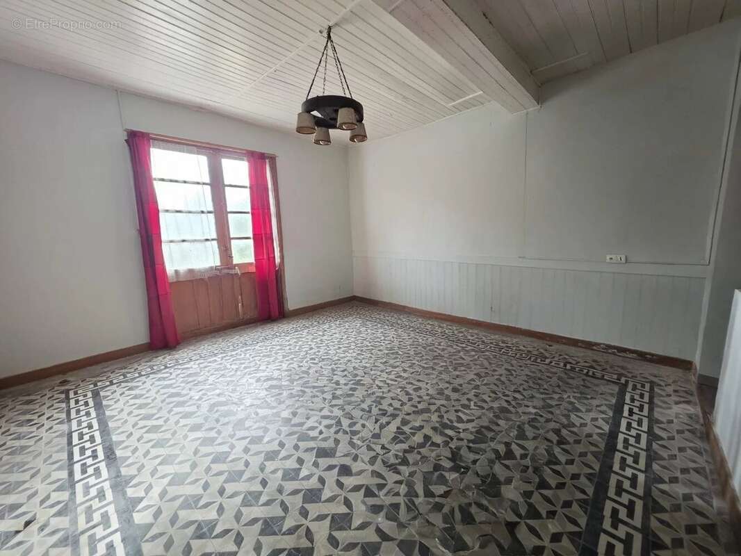 A vendre pomarez maison 6 chambres - photo 4