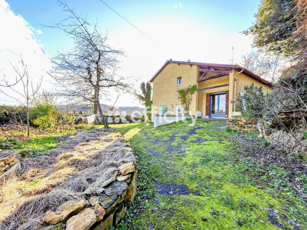 Maison à SARLAT-LA-CANEDA