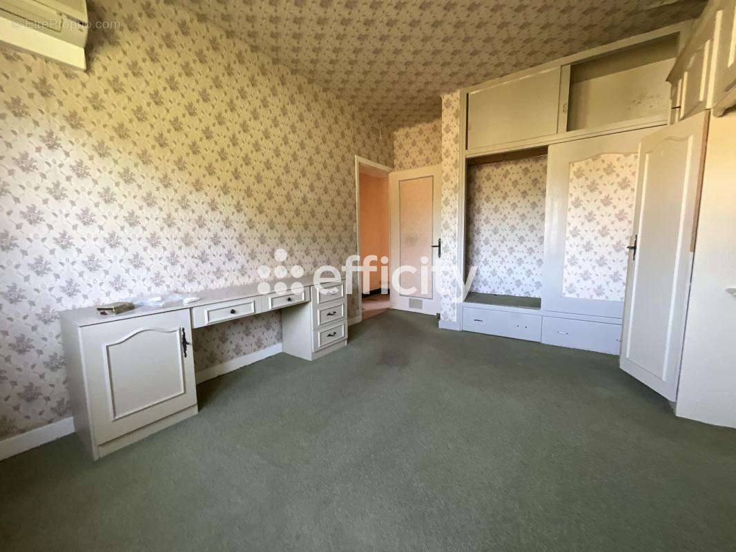 Maison à PRIVAS