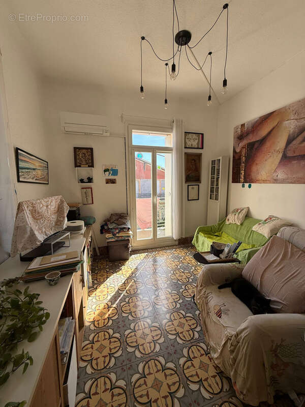 Appartement à LAURENS