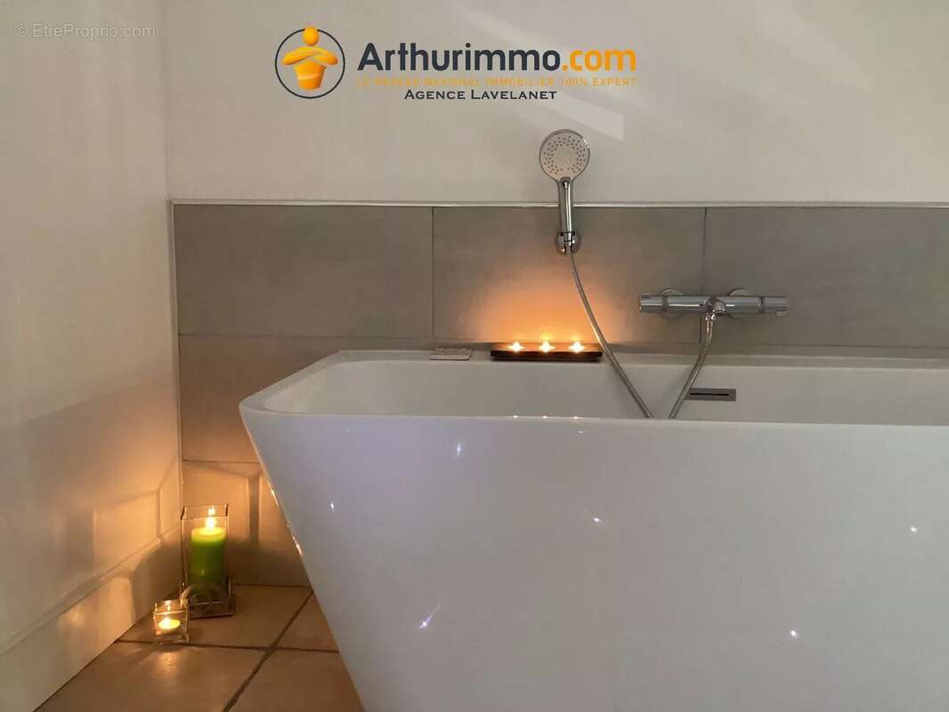 Superbe maison de village de 203 m² avec piscine, 4/5 chambres. - photo 9