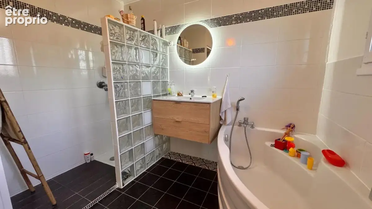 Maison T5 avec piscine sur jolie parcelle - photo 13