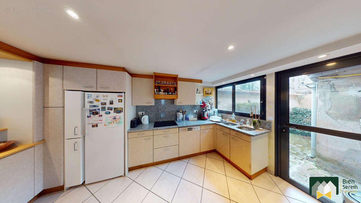 Cuisine - Maison à LEVES