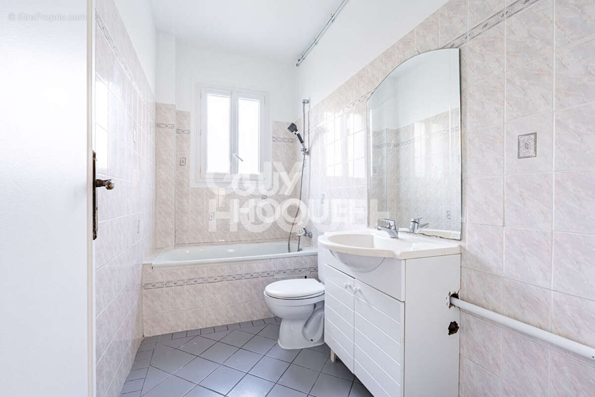 Appartement à ASNIERES-SUR-SEINE