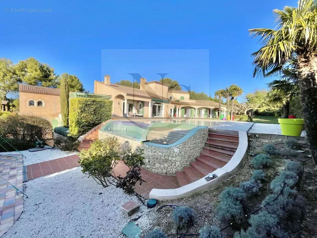 Maison à AIX-EN-PROVENCE