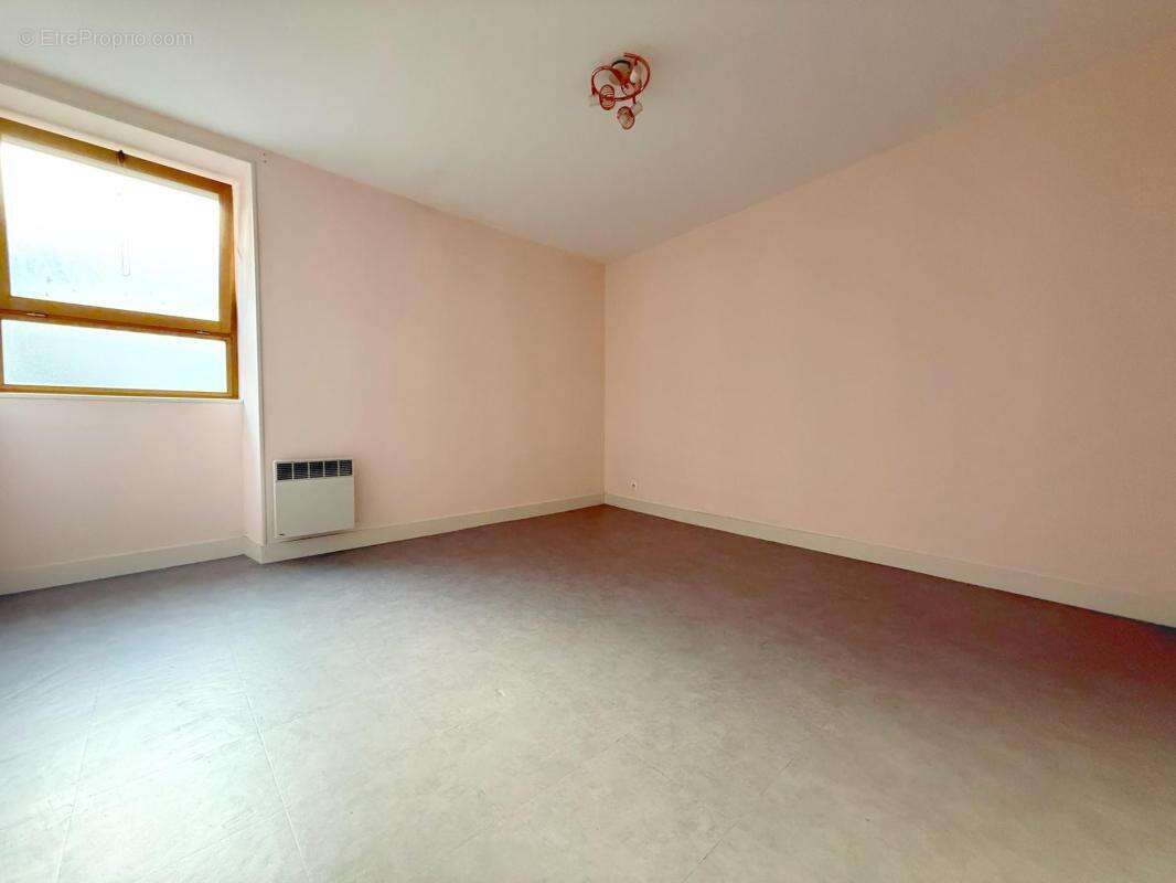 Appartement à LE CHATELET-EN-BRIE