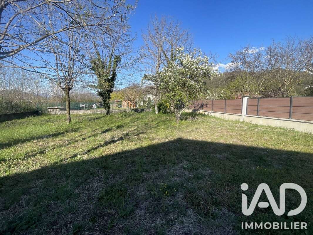 Terrain 426 m² à Champ-Sur-Drac  - photo 3