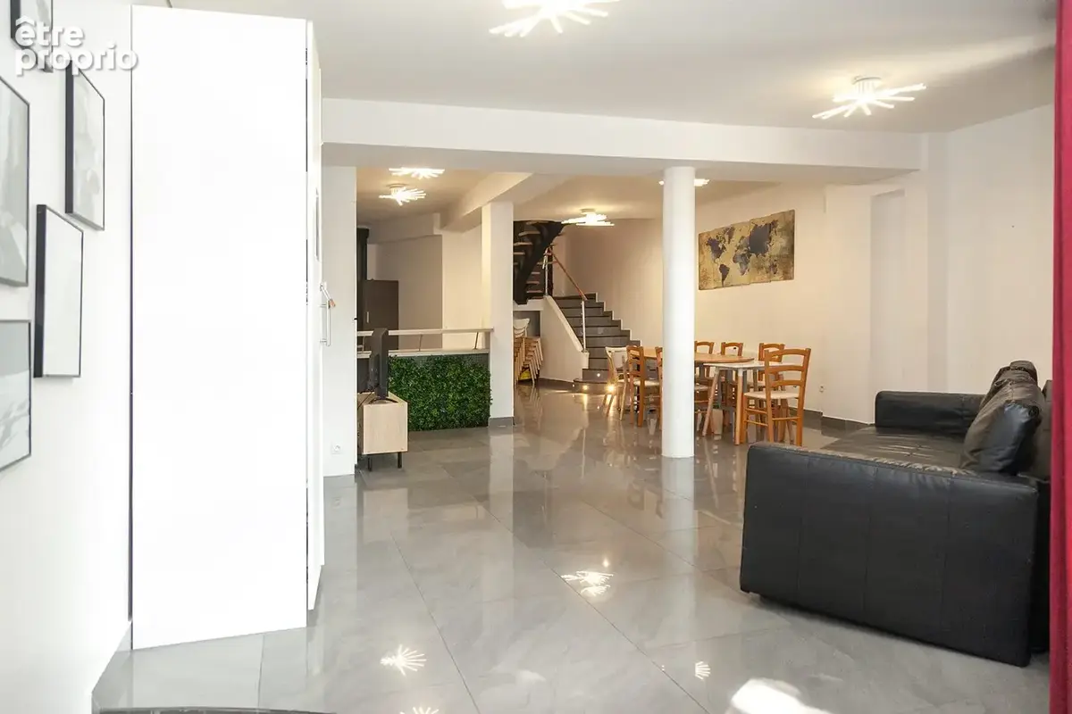 Maison 6 pièces 170 m² à vendre à Les Lilas (93260) - photo 4