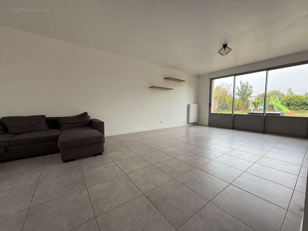 Maison à SEICHES-SUR-LE-LOIR