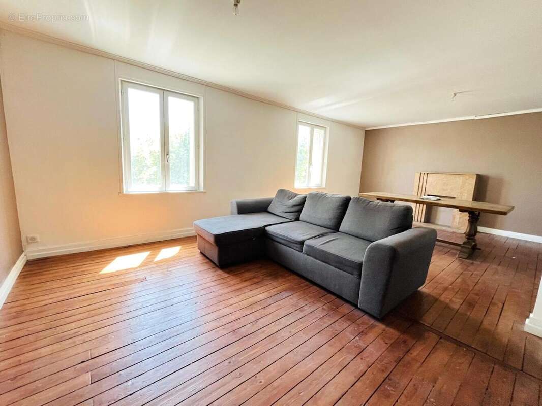 Appartement 117 m² à Montlucon  - photo 4