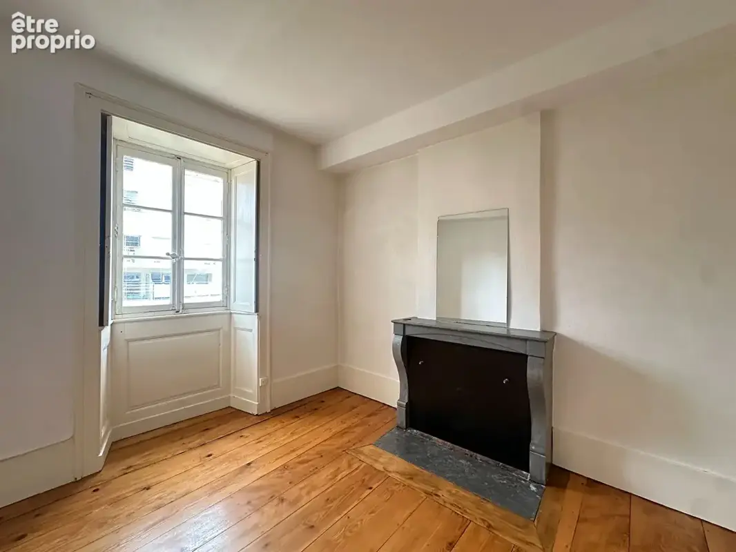 Appartement 5 pièces à vendre à Besançon - Rare sur le marché - photo 4