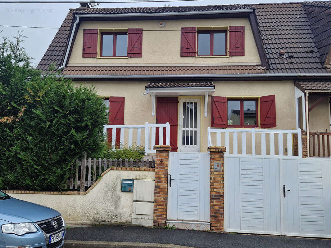 Maison à LIVRY-GARGAN