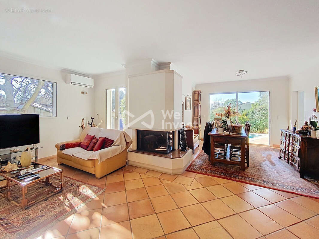 Maison à SAINT-JEAN-DE-VEDAS