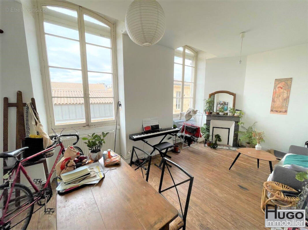 Appartement à BORDEAUX