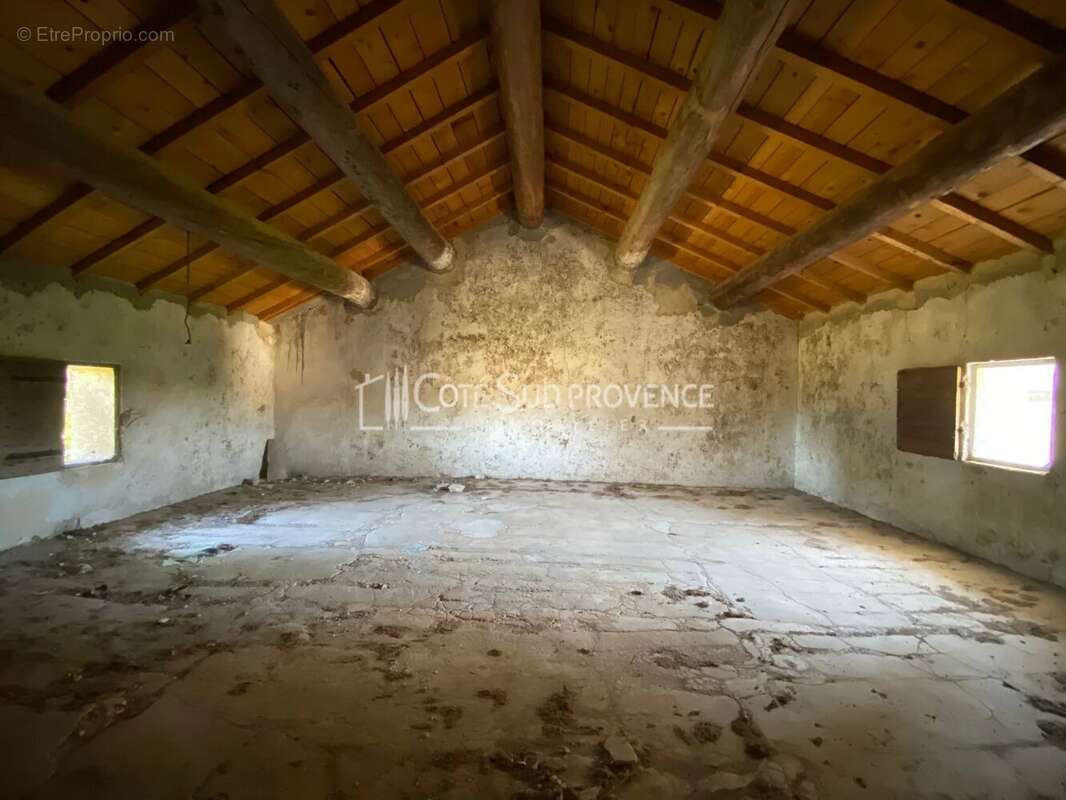 Propriete pernes les fontaines - photo 9