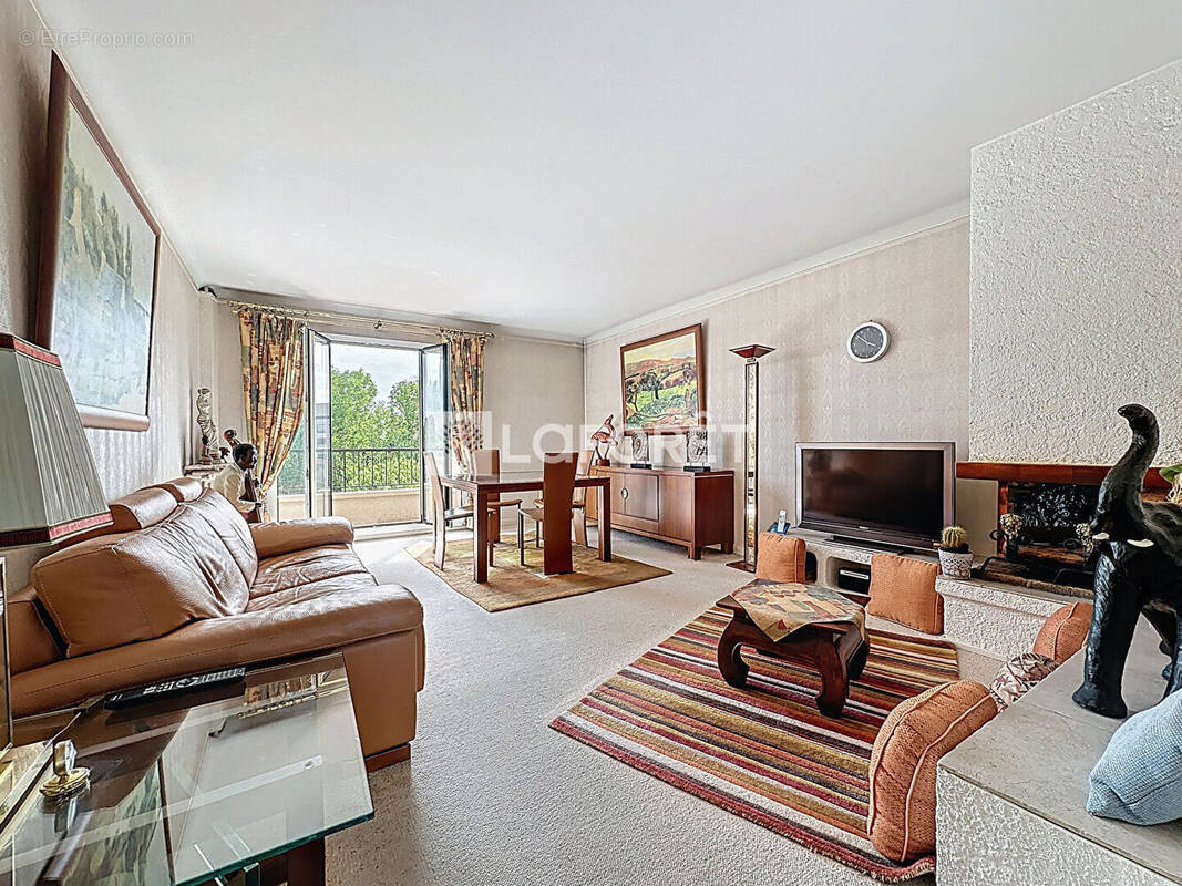 Appartement à CHAMPIGNY-SUR-MARNE