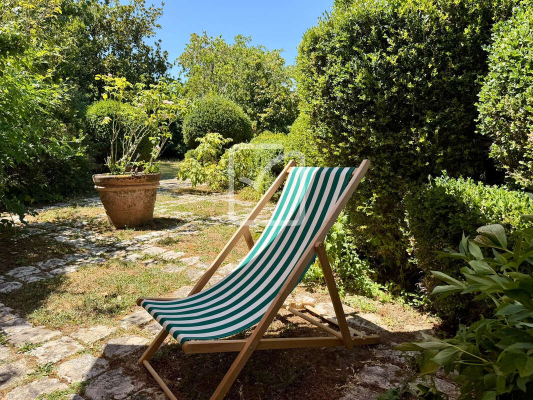 Maison à PAZAYAC