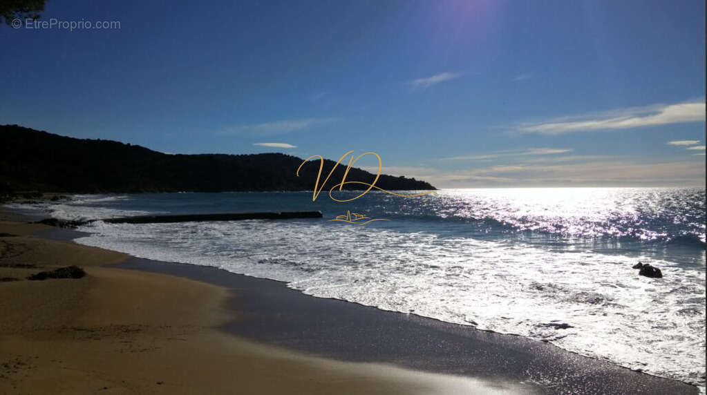 Pieds dans l eau proche de gigaro plages ! - photo 6