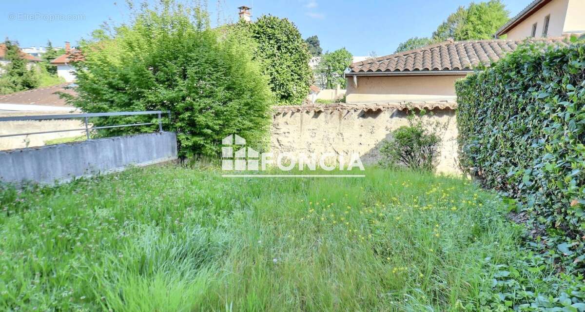 Appartement à LYON-5E