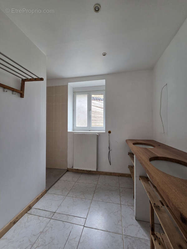 Photo 8 - Maison à MAGNAC-BOURG