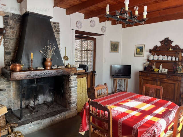 Maison à MONTAUBAN-SUR-L&#039;OUVEZE