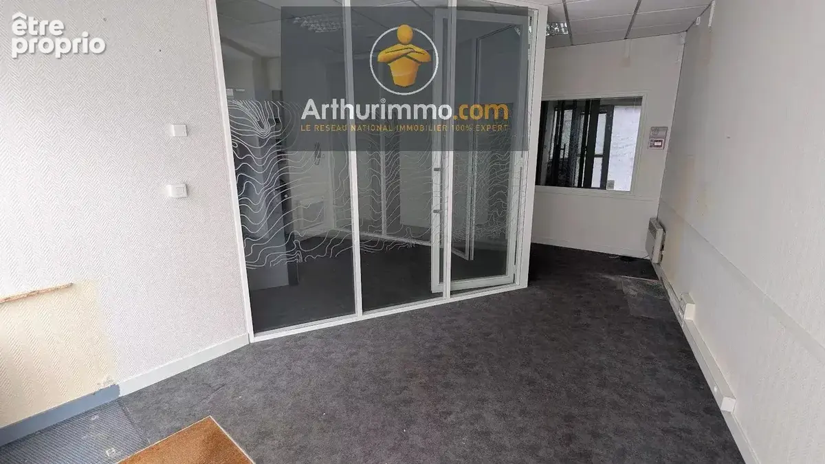 Vente Bureau-local Josselin(56120) 98 000ï¿œ - photo 3