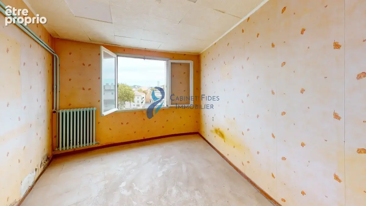 EXCLUSIVITÉ   Appartement Type 3 à rénover   Dernier étage avec ascenseur   Centre-ville de La Seine-sur-Mer - photo 8