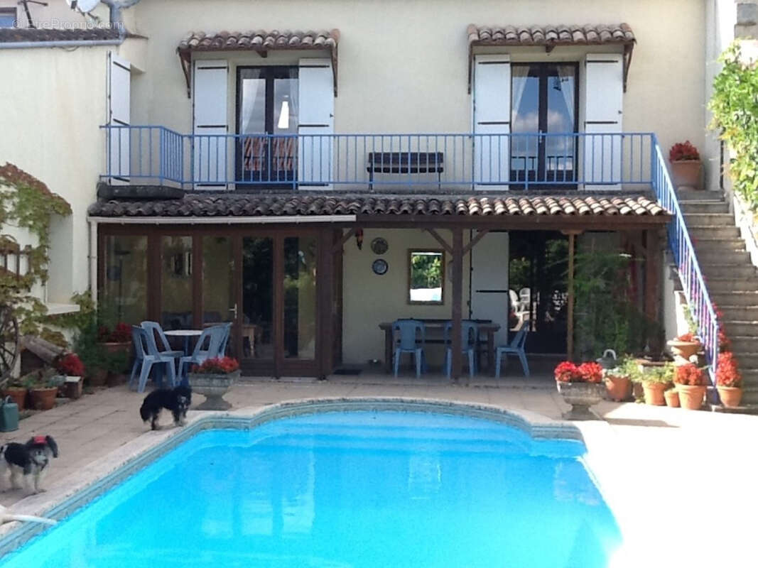 Maison à VILLEFRANCHE-DE-LONCHAT