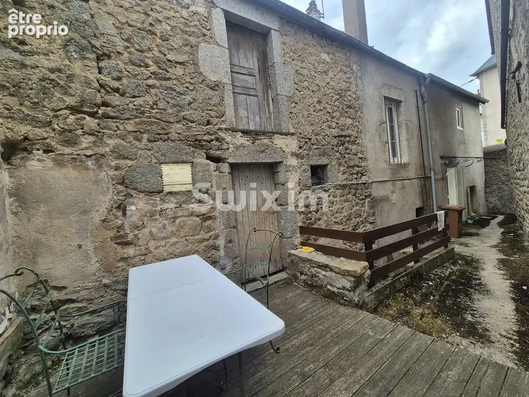 Maison en plein coeur de Lormes - photo 9