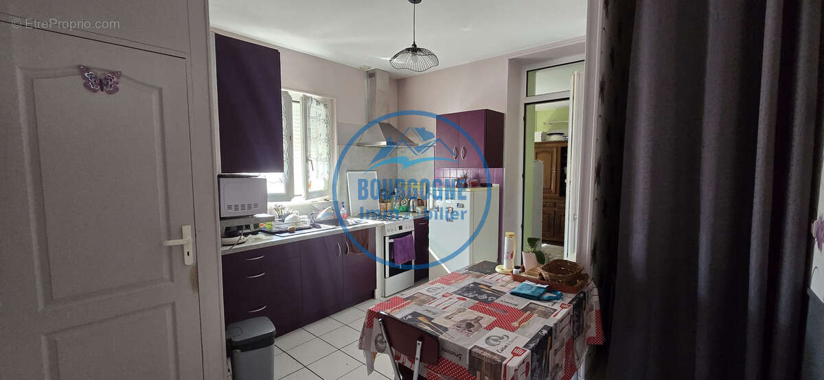 Appartement à SAINT-MARCEL