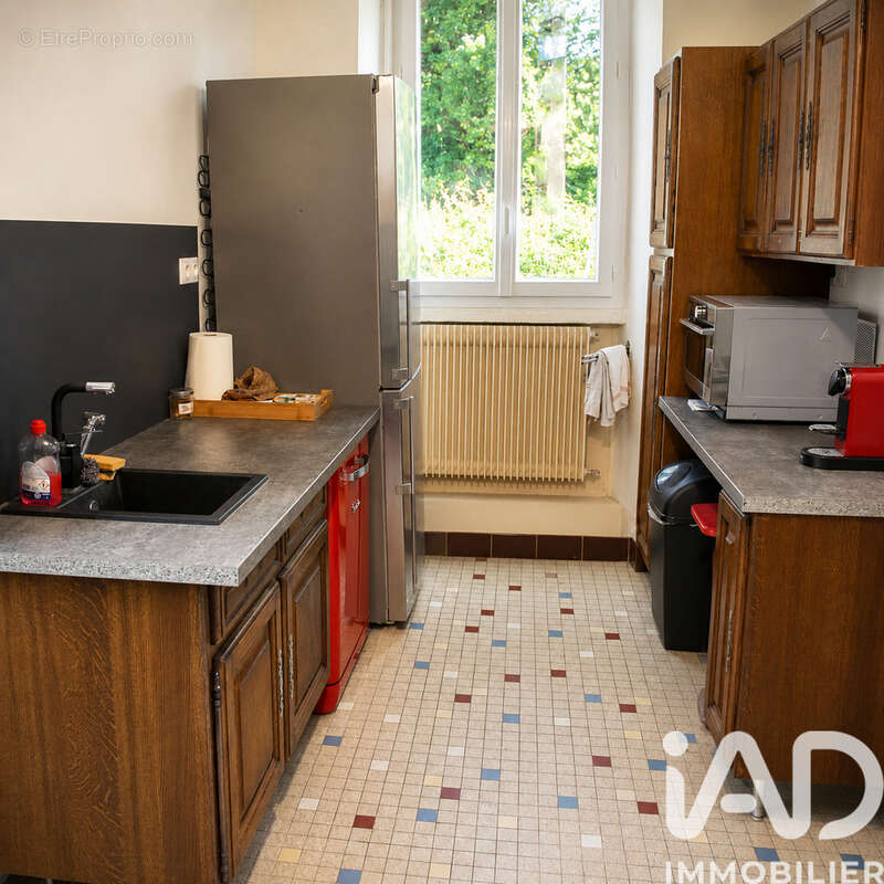 Maison 86 m² à Degagnac  - photo 4