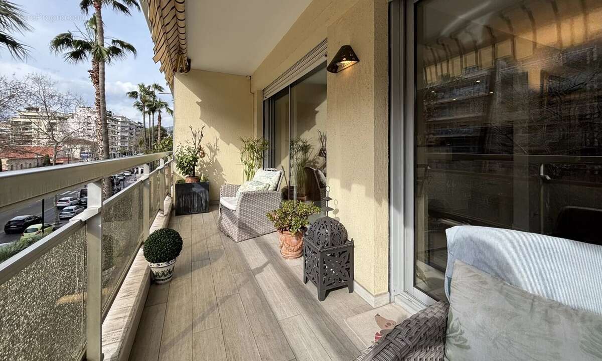 Appartement à CANNES