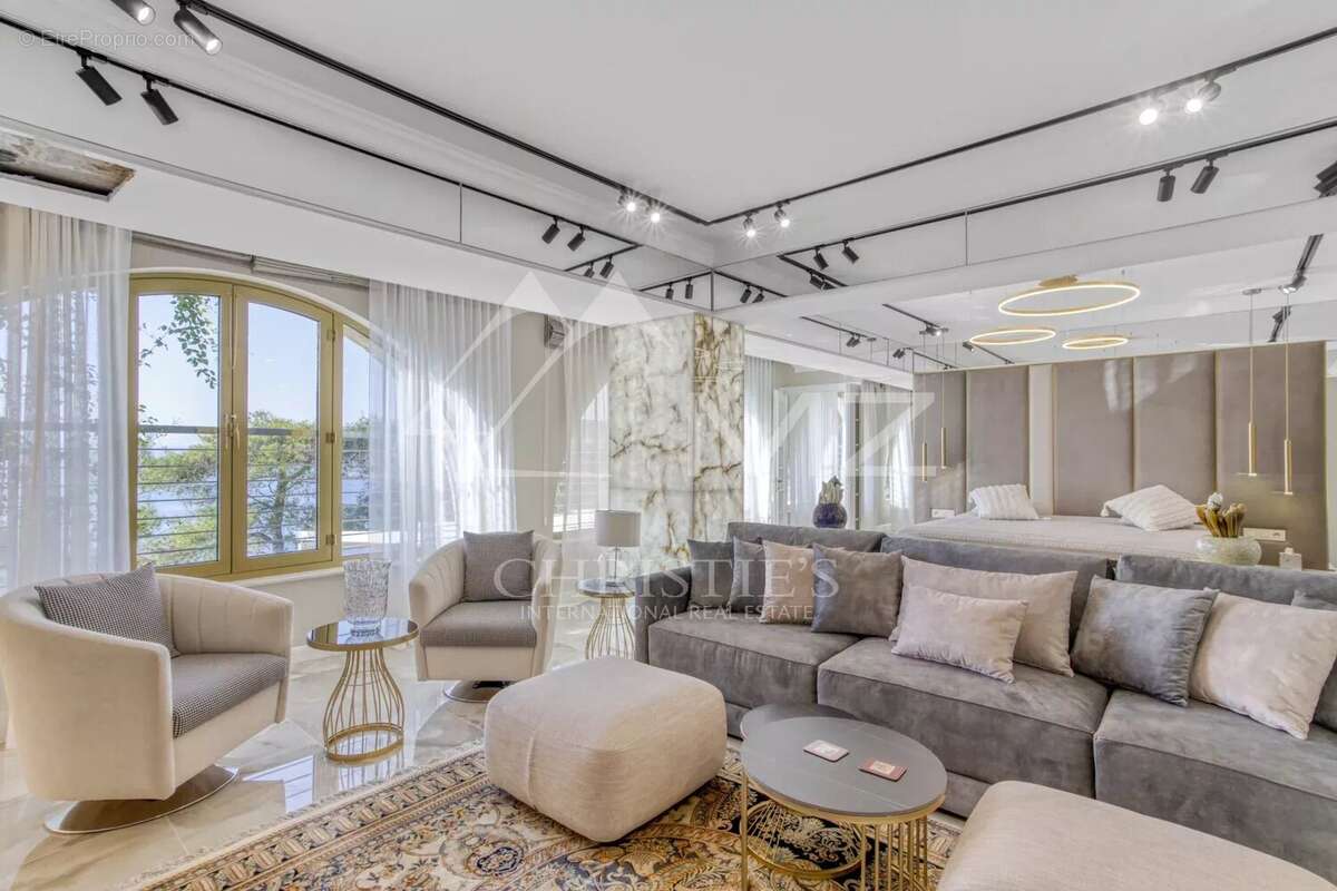 Maison à SAINT-JEAN-CAP-FERRAT