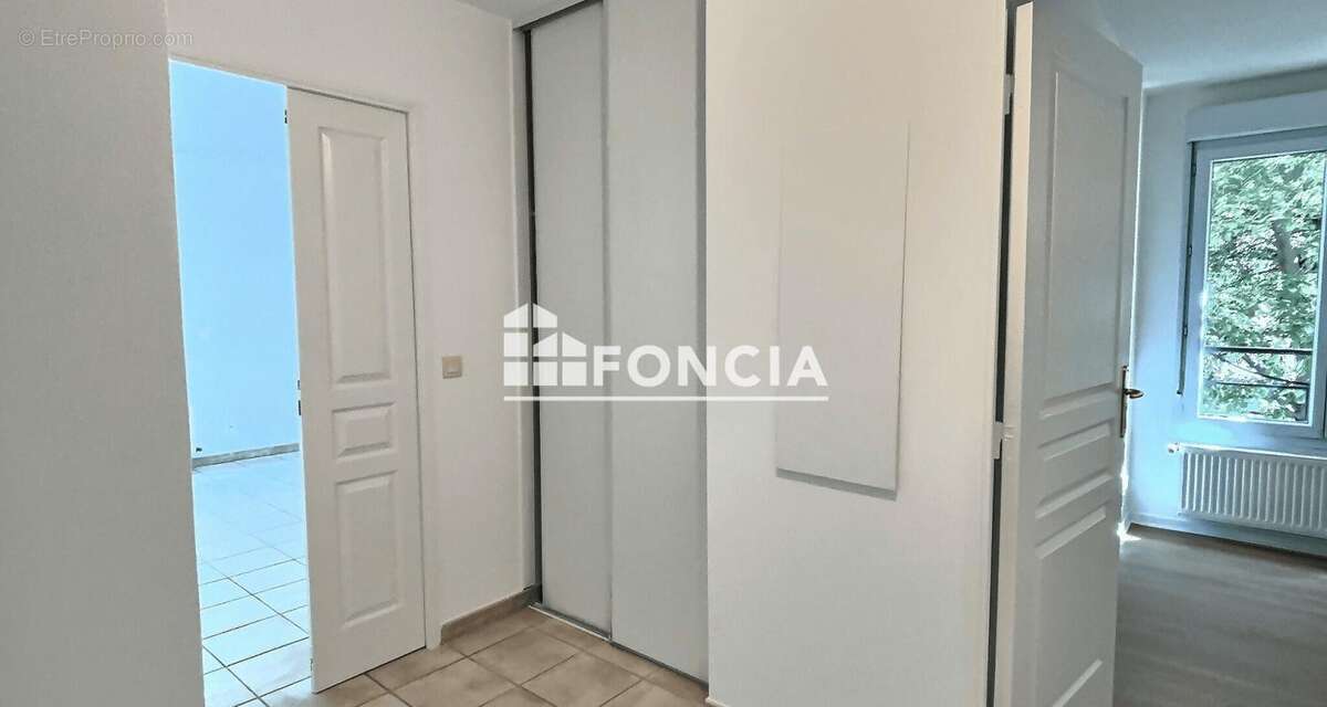 Appartement à LYON-9E