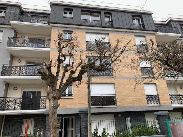 Appartement à NEUILLY-PLAISANCE