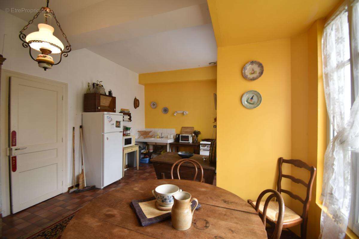 Maison à POUILLY-SUR-LOIRE