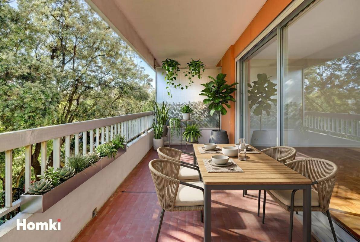 Appartement à MARSEILLE-9E